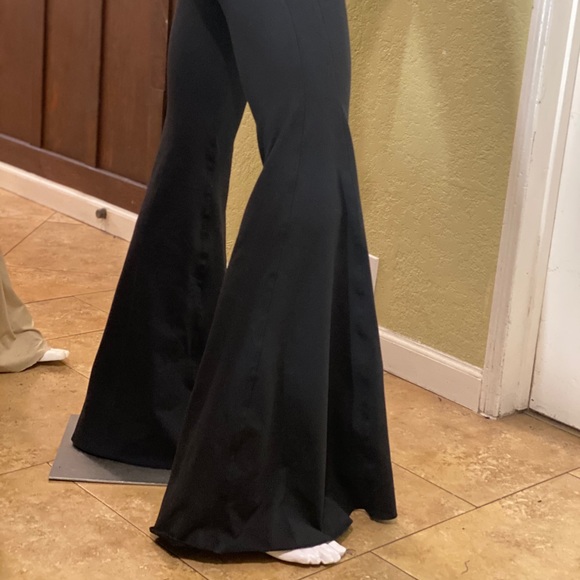 Top - Picture 11 of 12